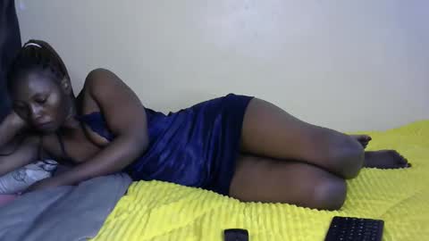 Snapshot of bella_c8 chatting on September 2025 12:32:01 AM bella_c8 online show from September 2025 12:32:01 AM