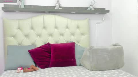 Snapshot of bella_ebony19 chatting on May 2026 11:16:01 AM bella_ebony19 online show from May 2026 11:16:01 AM