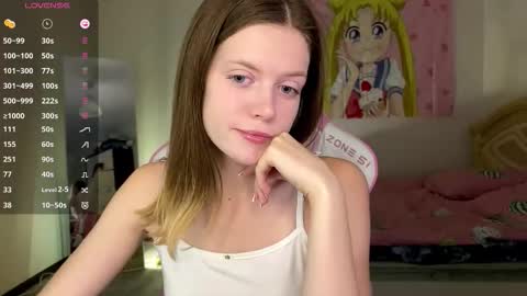 Snapshot of bella_gasp chatting on November 2025 10:21:01 AM Jane online show from November 2025 10:21:01 AM