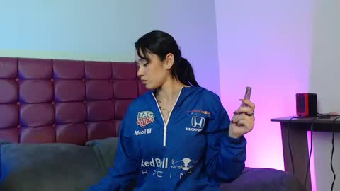 Valentina online show from January 2026 02:39:02 AM