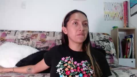 Bella Marlowe online show from November 2025 04:38:01 PM