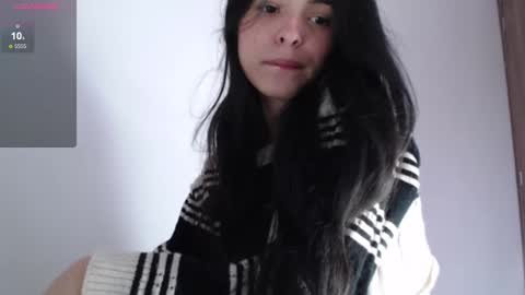   online show from December 2024 03:01:01 PM