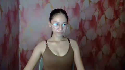 bella online show from April 2026 01:02:02 PM