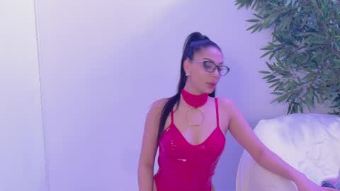 Bella online show from February 2026 09:56:02 PM