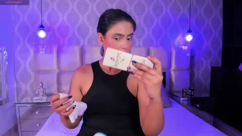 Snapshot of bellaagrace chatting on June 2026 04:05:01 AM bellaagrace online show from June 2026 04:05:01 AM