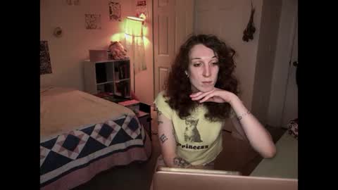 Snapshot of bellababy444 chatting on June 2026 04:00:02 AM bellababy444 online show from June 2026 04:00:02 AM