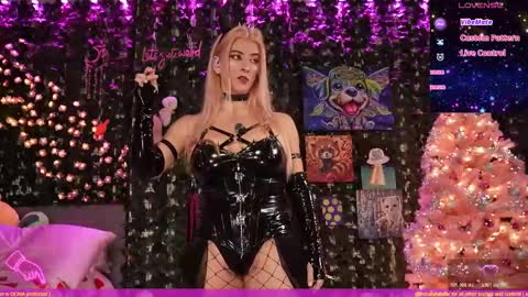 Bellalunabear trans   JadePlant Cis online show from December 2025 05:41:01 PM