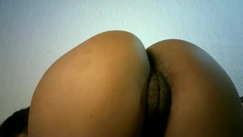 Bella online show from January 2025 09:42:02 PM