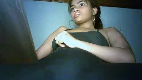 Bella online show from February 2025 08:14:02 PM