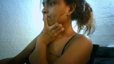 Bella online show from March 2025 06:59:01 AM