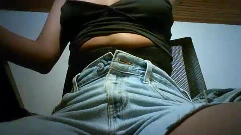 Bella online show from March 2025 01:50:02 PM