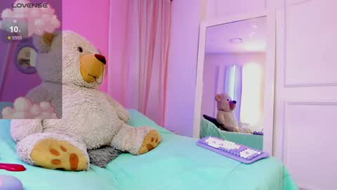 Snapshot of bellabm chatting on December 2024 01:55:02 PM online show from December 2024 01:55:02 PM