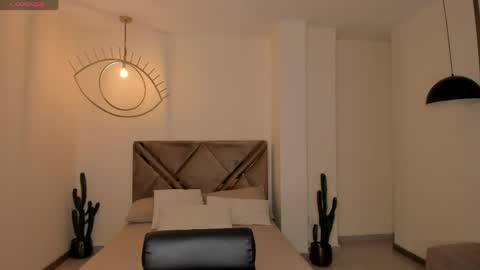  Bella C  online show from April 2026 08:14:02 PM