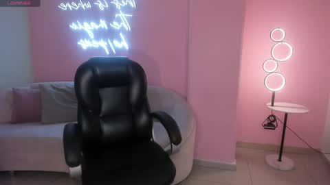  Bella C  online show from June 2026 07:48:01 PM