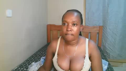 Bella online show from November 2025 03:47:02 PM