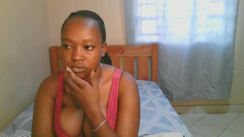 Bella online show from November 2025 11:31:01 AM