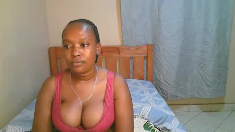 Bella online show from November 2025 10:21:02 PM