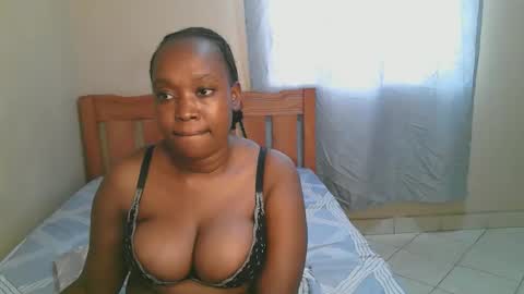 Bella online show from November 2025 09:41:01 AM