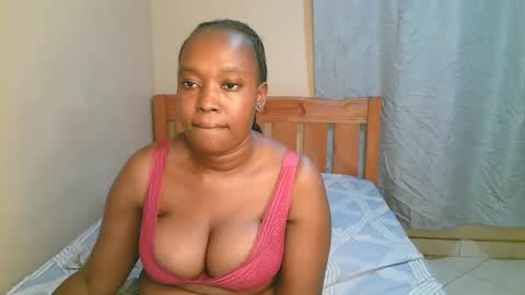 Bella online show from November 2025 08:41:01 PM