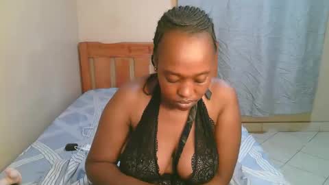 Bella online show from November 2025 11:54:02 PM