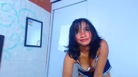 Snapshot of bellamy_sweet chatting on January 2025 11:23:02 AM bellamy online show from January 2025 11:23:02 AM