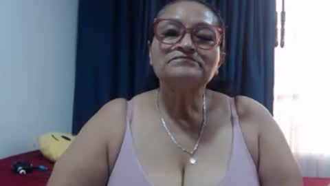 bellanocturna_ online show from June 2026 09:10:02 PM