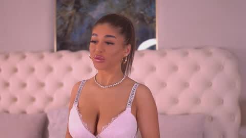 Bella online show from March 2026 05:46:01 PM