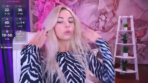 Bella online show from December 2025 06:41:01 AM