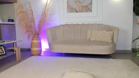 CALL ME BELLA online show from October 2025 01:08:02 AM