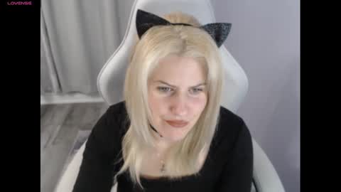 Starr40 online show from October 2025 12:06:01 PM