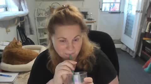 Snapshot of bellavoca chatting on June 2026 10:43:02 AM Bellavoca online show from June 2026 10:43:02 AM