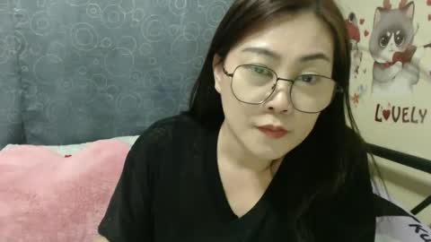 Bella online show from March 2025 12:45:01 PM