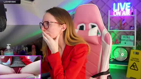 Alice online show from February 2025 01:55:02 PM