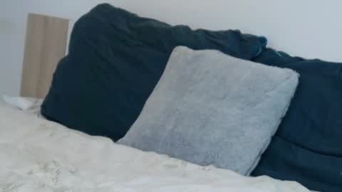 belle_blondy online show from July 2026 03:32:02 PM
