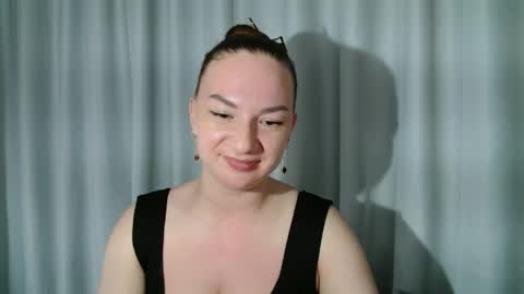 belle_fiesta online show from April 2026 12:17:01 AM