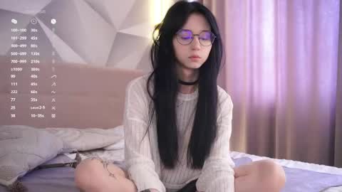 Snapshot of belle_phine chatting on May 2026 06:53:02 AM Bea online show from May 2026 06:53:02 AM