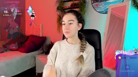 Bella online show from December 2024 01:02:02 PM