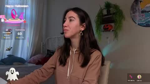 Bella online show from November 2025 11:20:01 AM