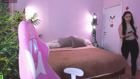 Belle online show from December 2025 01:02:01 AM