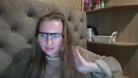 Amelia online show from October 2025 05:26:02 PM