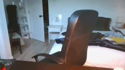 Snapshot of bellequeue19758 chatting on February 2026 12:37:01 PM bellequeue19758 online show from February 2026 12:37:01 PM