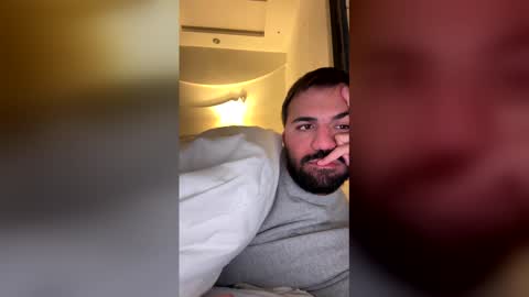 Baba  muscle gay uncut bigass anal man men straight Bi online show from March 2026 02:45:01 PM