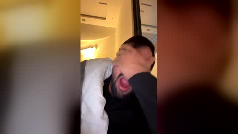 Baba  muscle gay uncut bigass anal man men straight Bi online show from March 2026 09:49:02 AM