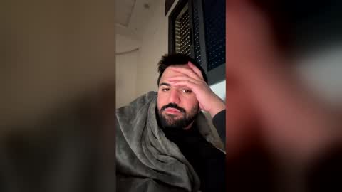 Baba  muscle gay uncut bigass anal man men straight Bi online show from March 2026 12:20:02 PM