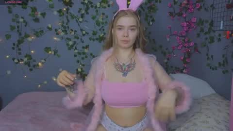 KENDALL  NATHAN online show from April 2026 11:38:01 AM