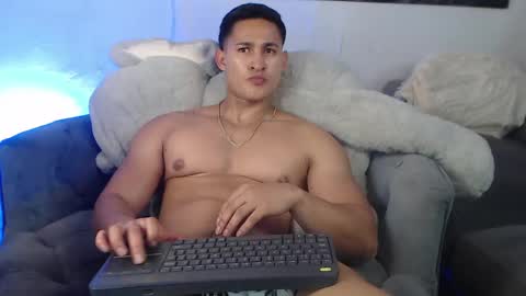 benjamincooperk online show from April 2026 07:45:01 AM