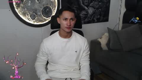 benjamincooperk online show from April 2026 07:44:01 AM