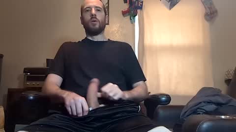 Snapshot of benjammin11311 chatting on February 2025 03:09:01 PM Benjammin online show from February 2025 03:09:01 PM