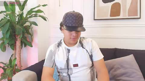 bennett_alejoo online show from October 2025 07:05:02 PM