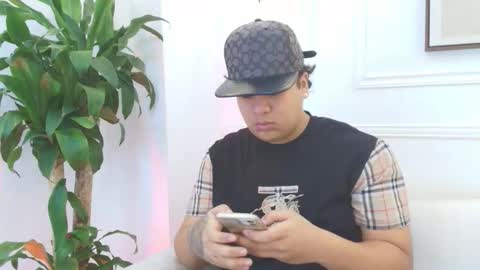 bennett_alejoo online show from December 2025 06:27:01 PM